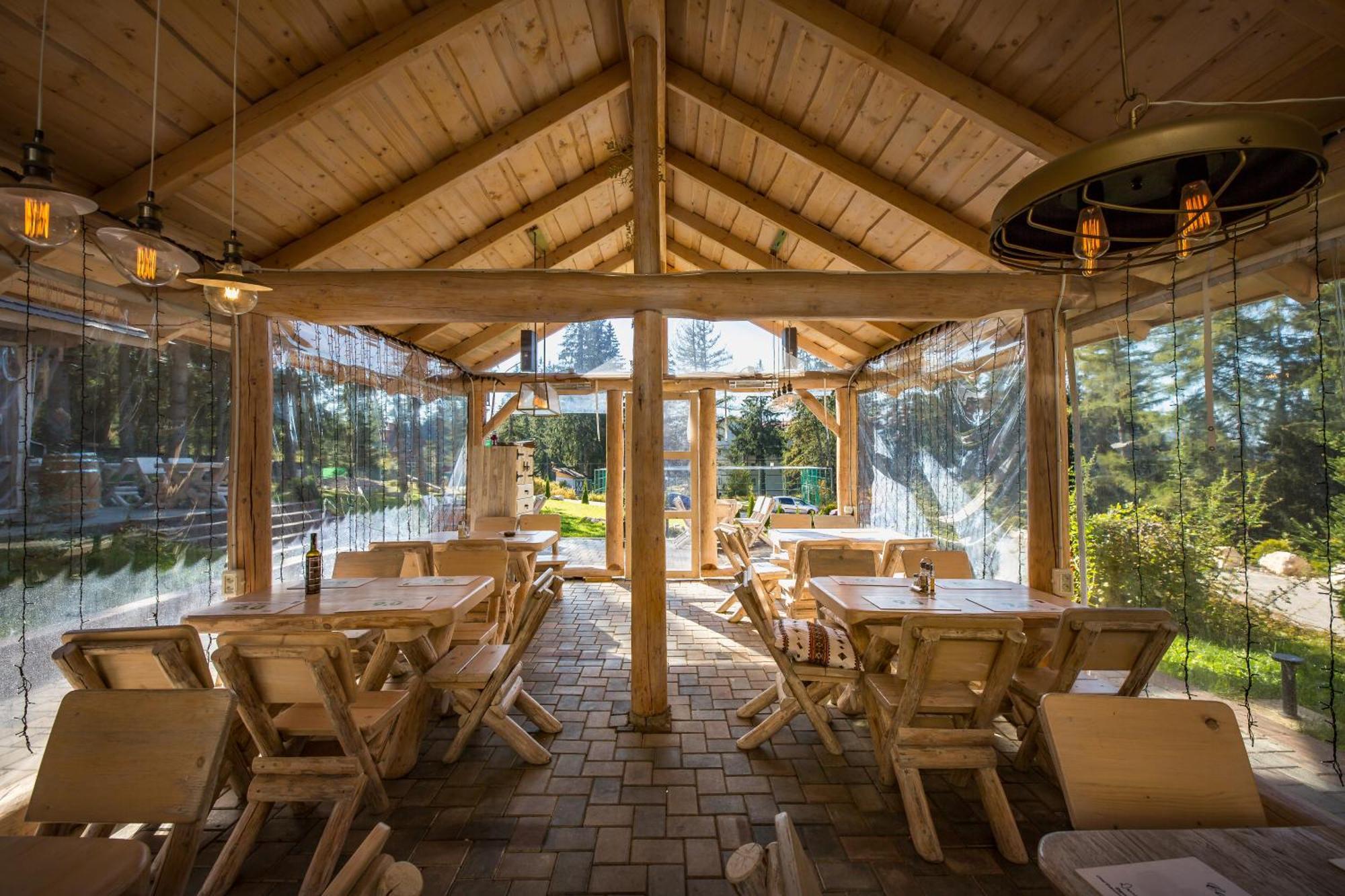 Eden Grand Resort Predeal Exterior photo