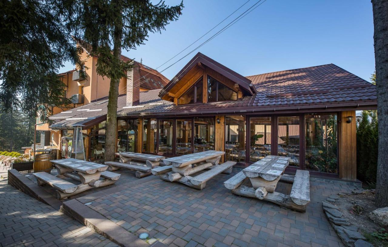 Eden Grand Resort Predeal Exterior photo